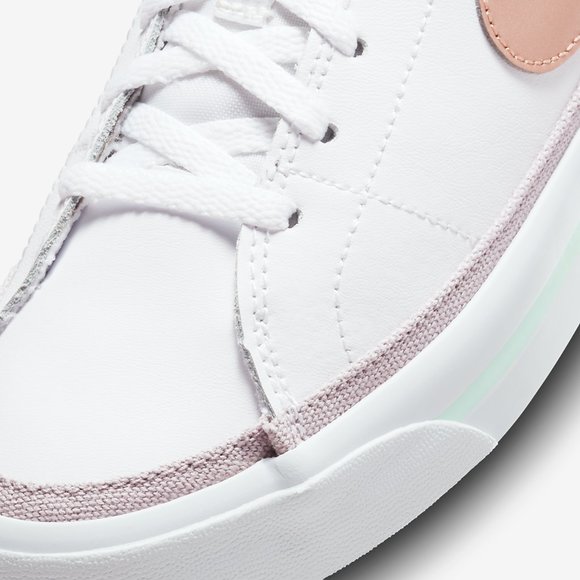 Women's Court Legacy Sneaker. Low Top - Picture 9 of 9